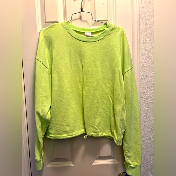 No Boundaries Tops - No Boundaries Women’s Sweatshirt
Size XXL
Color neon